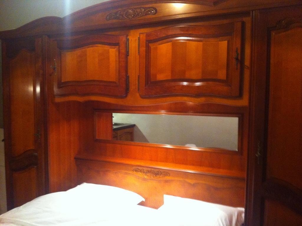 Nice Center Studio Guesthouse Room photo