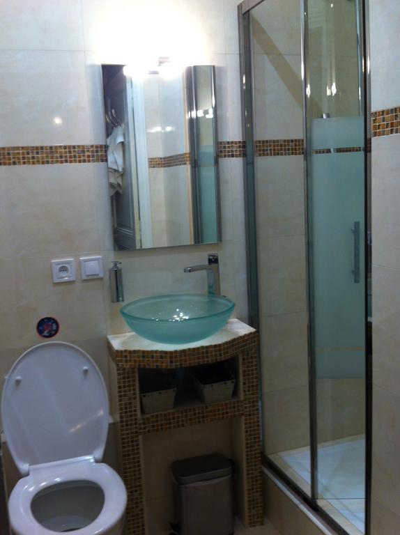 Nice Center Studio Guesthouse Room photo